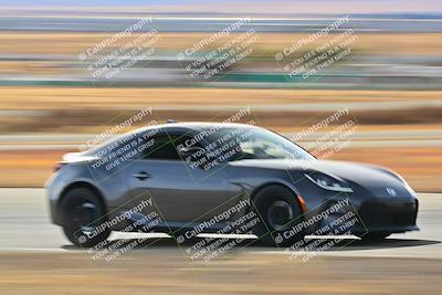 media/Dec-28-2024-Extreme Speed (Sat) [[dd5bc3b342]]/Red Group/Session 3 (Turns 11 and 12)/